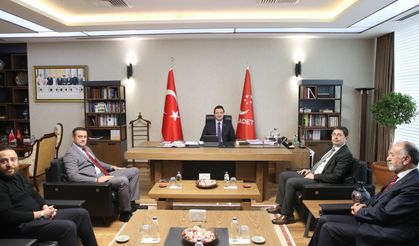 “Türkiye’de problemler konuşulamıyor”