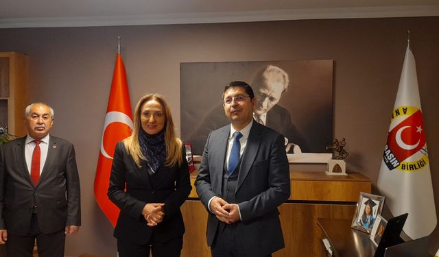 “Yürekli gazetecilere minnettarız”